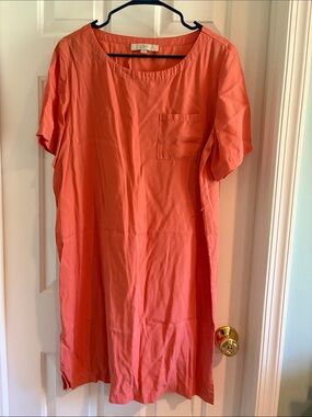 LOFT Coral Short-Sleeve Shift Dress